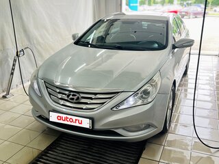 2010 Hyundai Sonata VI (YF), серый, 890000 рублей, вид 4