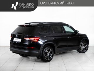 2017 Skoda Kodiaq I, чёрный, 2366000 рублей, вид 3