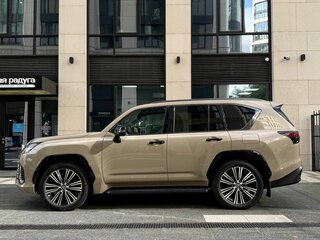 2025 Lexus LX 700h IV, бежевый, 19490000 рублей, вид 3