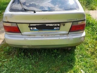 1996 Toyota Corolla VII (E100), серебристый, 70000 рублей, вид 4