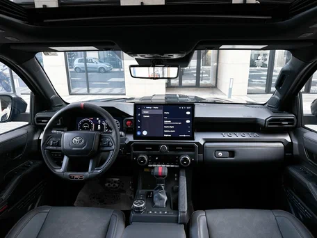 2026 Toyota Tacoma IV, чёрный, 11490000 рублей, вид 2