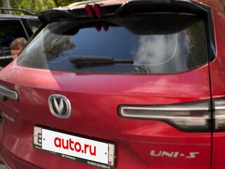 2024 Changan UNI-S I, красный, 2100000 рублей, вид 3