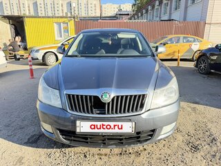 2011 Skoda Octavia II (A5) Рестайлинг, серый, 650000 рублей, вид 2