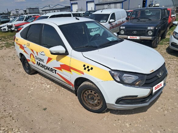2024 Lada (ВАЗ) Granta I Рестайлинг, белый, 633000 рублей - вид 2
