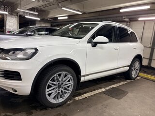 2012 Volkswagen Touareg II, белый, 1900000 рублей, вид 5