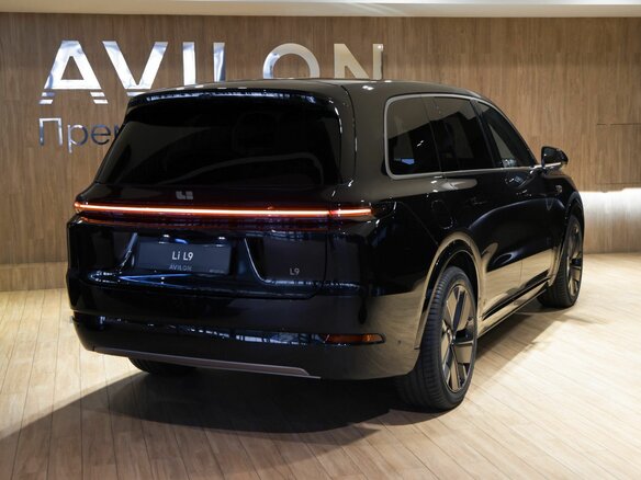 2025 Li Auto (Lixiang) L9 52.3 kWh I Рестайлинг, чёрный, 11990000 рублей - вид 6