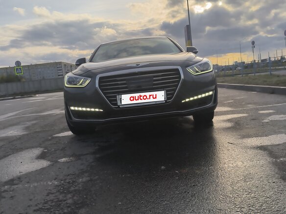 2018 Genesis G90 I, серый, 2370000 рублей - вид 3