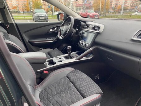2019 Renault Kadjar I Рестайлинг, зелёный, 1950000 рублей, вид 4