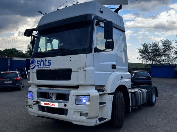 2015 КамАЗ 5490, белый, 999999 рублей
