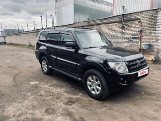 2013 Mitsubishi Pajero IV Рестайлинг 1, чёрный, 1590000 рублей, вид 3