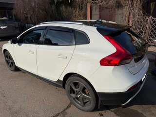 2013 Volvo V40 Cross Country I, белый, 920000 рублей, вид 5