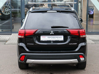 2016 Mitsubishi Outlander III Рестайлинг 2, чёрный, 1770000 рублей, вид 5