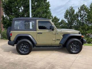 2025 Jeep Wrangler IV (JL) Рестайлинг, чёрный, 5145411 рублей, вид 2