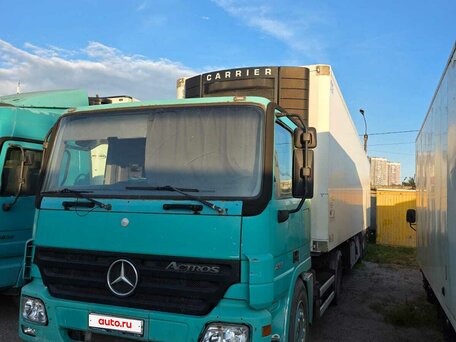 2007 Mercedes-Benz Actros, зелёный, 2700000 рублей, вид 2