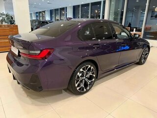 2025 BMW 3 серии 330i VII (G2x) Рестайлинг 2, фиолетовый, 6450000 рублей, вид 4