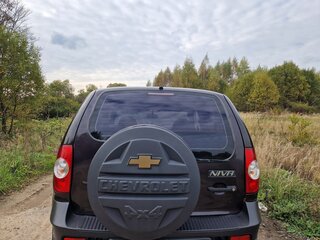 2013 Chevrolet Niva I Рестайлинг, коричневый, 560000 рублей, вид 5