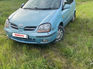 2000 Nissan Tino, голубой, 185000 рублей, вид 2