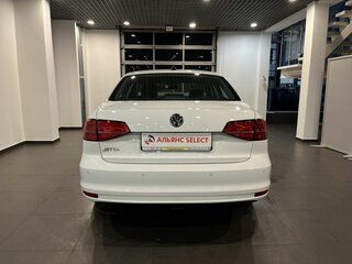 2018 Volkswagen Jetta VI Рестайлинг, белый, 1445000 рублей, вид 4