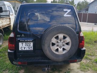 2004 Mitsubishi Pajero III Рестайлинг, чёрный, 850000 рублей, вид 2