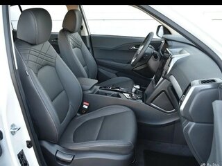 2023 Hyundai ix35 II Рестайлинг, белый, 3090000 рублей, вид 4