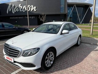 2017 Mercedes-Benz E-Класс 200 V (W213, S213, C238), белый, 1850000 рублей, вид 2