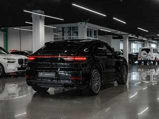 2020 Porsche Cayenne III, чёрный, 9600000 рублей, вид 5