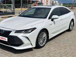 2019 Toyota Avalon V, белый, 3199833 рублей, вид 1