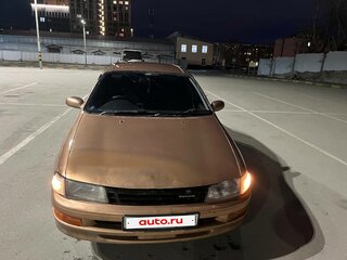 1993 Toyota Carina VI (T190), жёлтый, 235000 рублей, вид 1