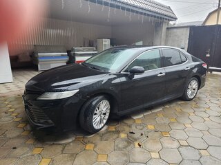 2019 Toyota Camry VIII (XV70), чёрный, 2300000 рублей, вид 1