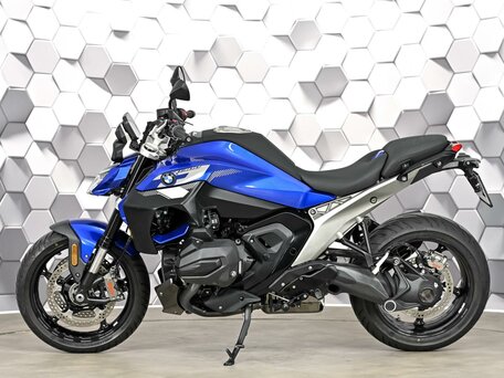 2025 BMW R 1300 R, синий, 2377000 рублей, вид 4