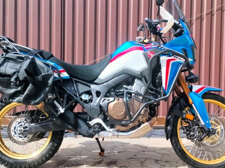 2019 Honda CRF 1000L Africa Twin, красный, 1300000 рублей, вид 2