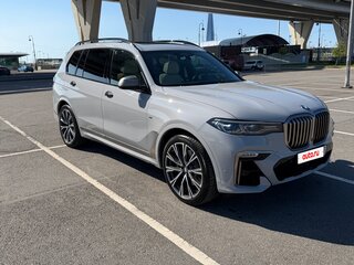 2020 BMW X7 M50d I (G07), серый, 8100000 рублей, вид 3