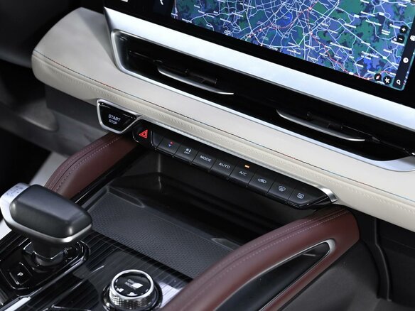 2024 Geely Monjaro I, чёрный, 2785000 рублей - вид 14