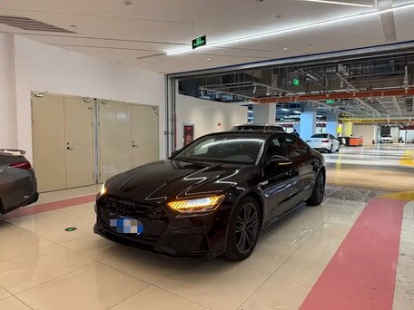 Audi A7 II (4K)