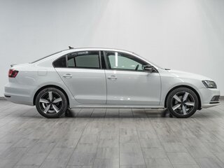 2017 Volkswagen Jetta VI Рестайлинг, белый, 1149000 рублей, вид 5