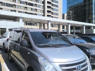 2016 Hyundai H-1, серебристый, 1600000 рублей, вид 4
