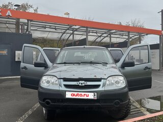 2012 Chevrolet Niva I Рестайлинг, серый, 310000 рублей, вид 3