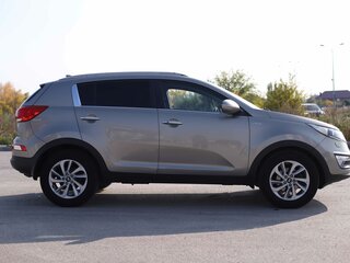 2014 Kia Sportage III Рестайлинг, серебристый, 1404000 рублей, вид 4