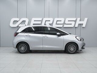 2021 Honda Fit IV, серебристый, 1289000 рублей, вид 5