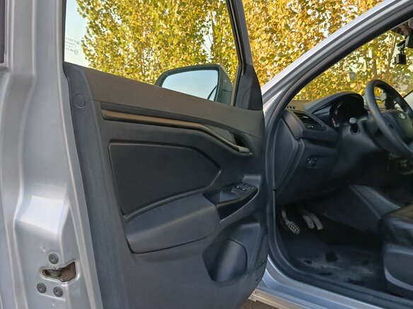 2021 Lada (ВАЗ) Vesta I, серый, 990000 рублей - вид 36