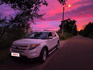 2012 Ford Explorer V, белый, 2090000 рублей, вид 1