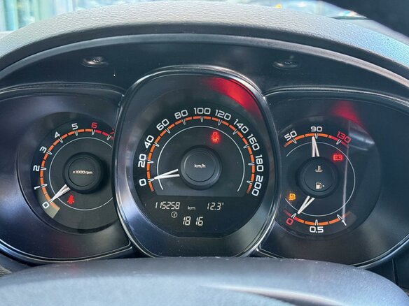 2017 Lada (ВАЗ) Vesta I, серый, 765000 рублей - вид 19