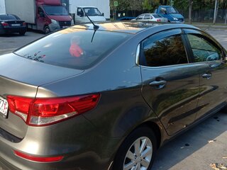 2016 Kia Rio III Рестайлинг, серый, 1370000 рублей, вид 4