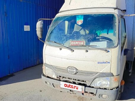 2013 Hino Series 300 (Dutro), белый, 2000000 рублей, вид 2