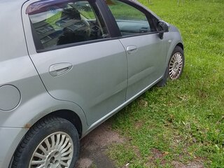 2007 Fiat Punto III Grande Punto, серебристый, 350000 рублей, вид 2