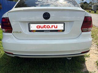 2017 Volkswagen Polo V Рестайлинг, белый, 800000 рублей, вид 5