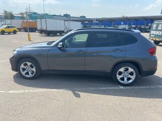 2014 BMW X1 18i I (E84) Рестайлинг, серый, 1100000 рублей, вид 3
