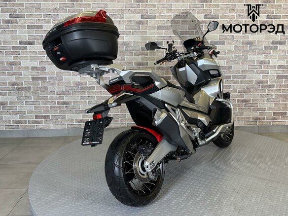 2017 Honda X-ADV, серый, 990000 рублей - вид 5