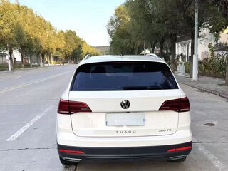 2023 Volkswagen Tharu I, чёрный, 1780000 рублей, вид 5