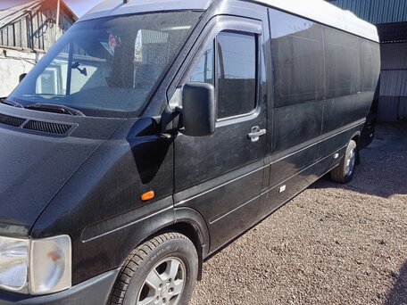 2004 Volkswagen LT, чёрный, 1250000 рублей, вид 1